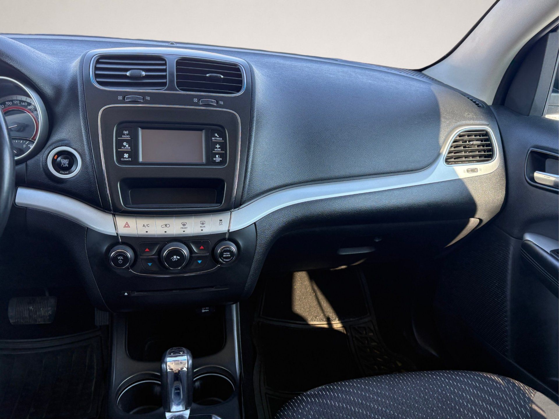 Dodge Journey 2014 - Image 8