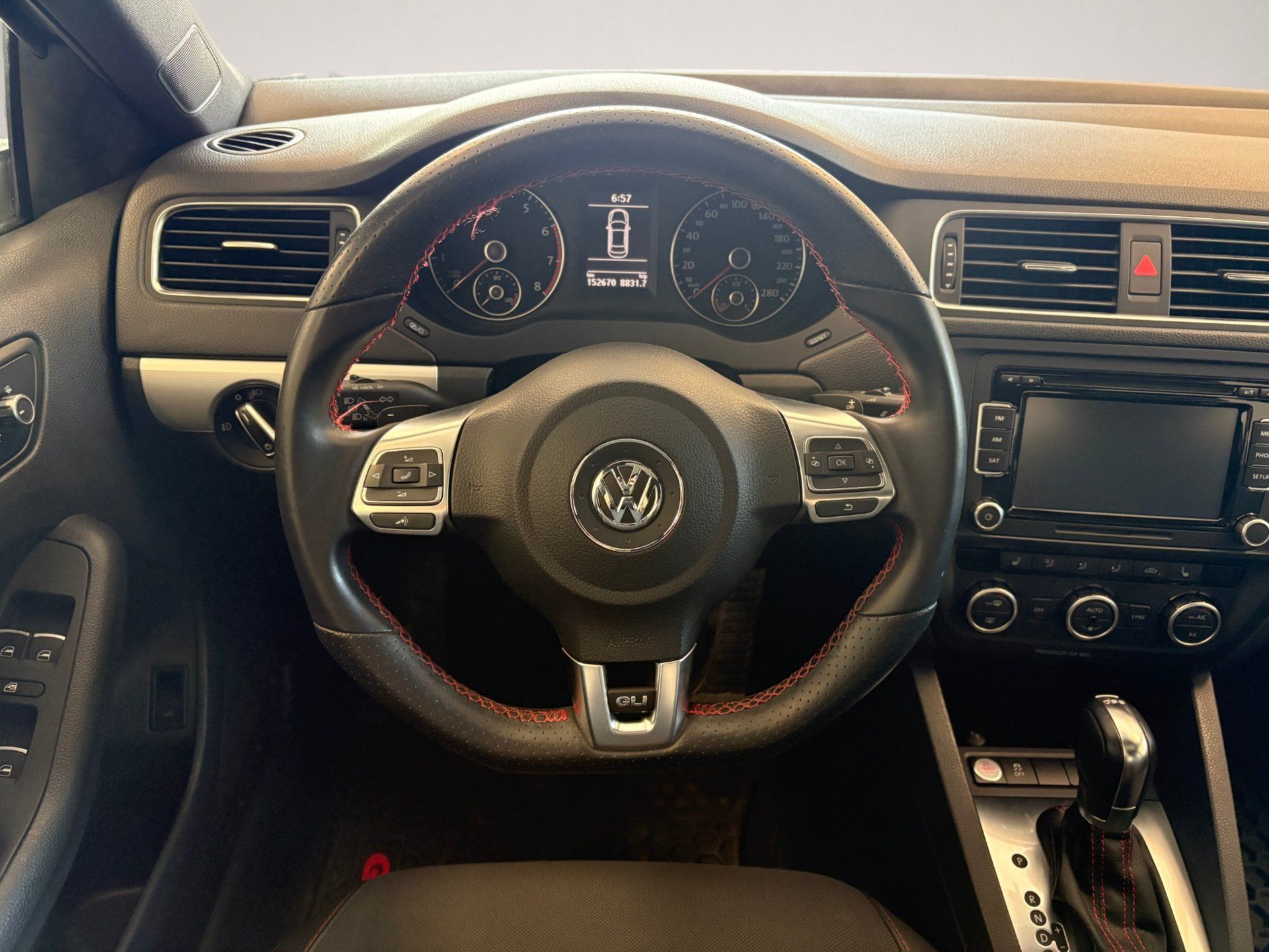 Volkswagen Jetta 2014 - Image 7
