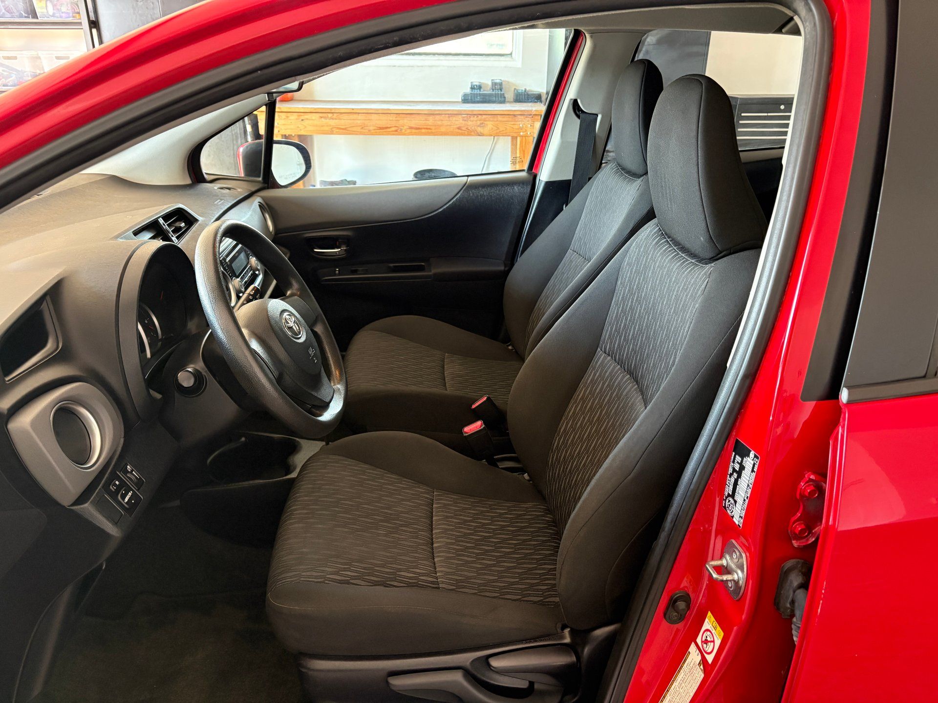 Toyota Yaris 2014 - Image 6