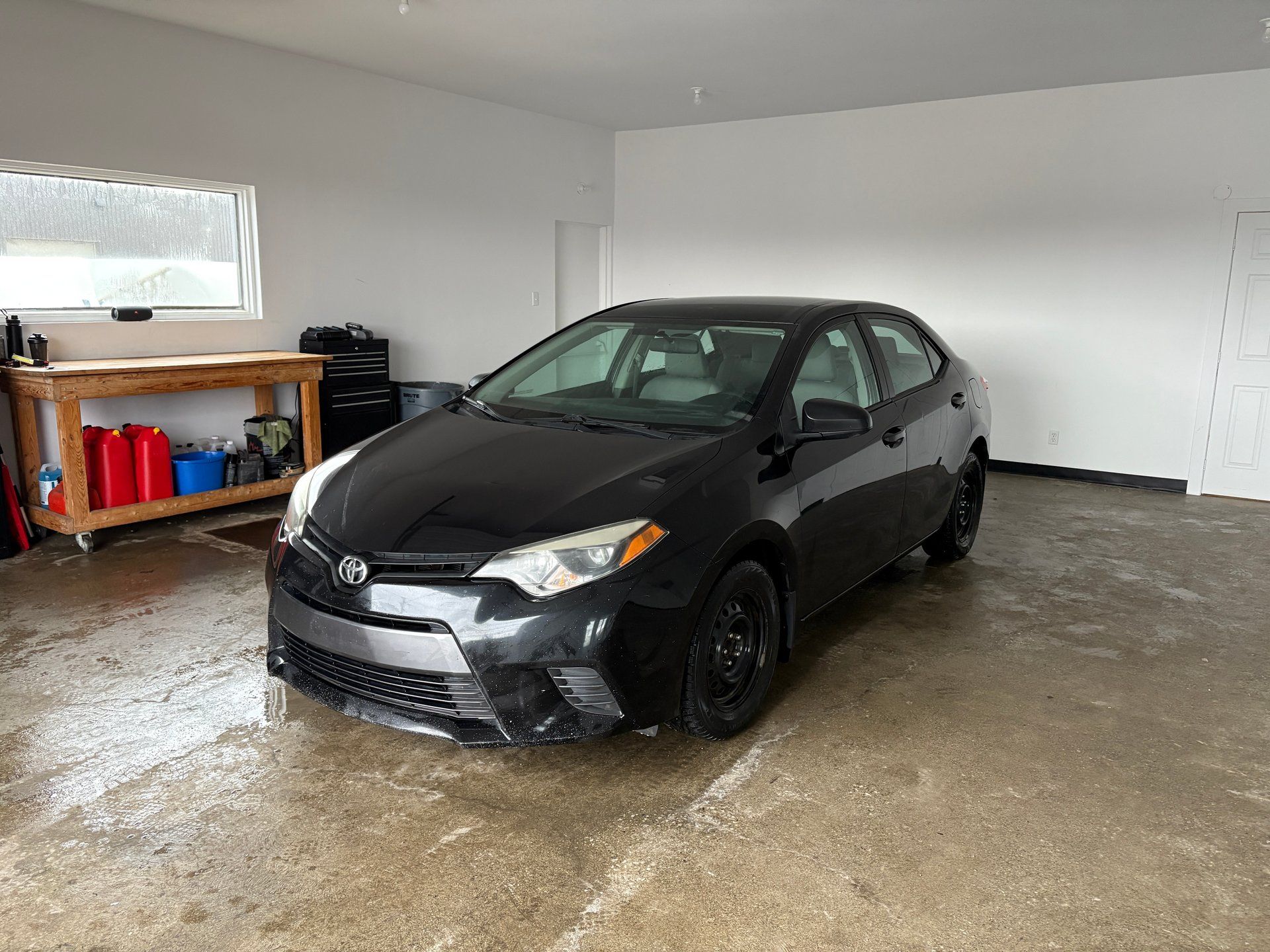 Toyota Corolla 2015 - Image 2