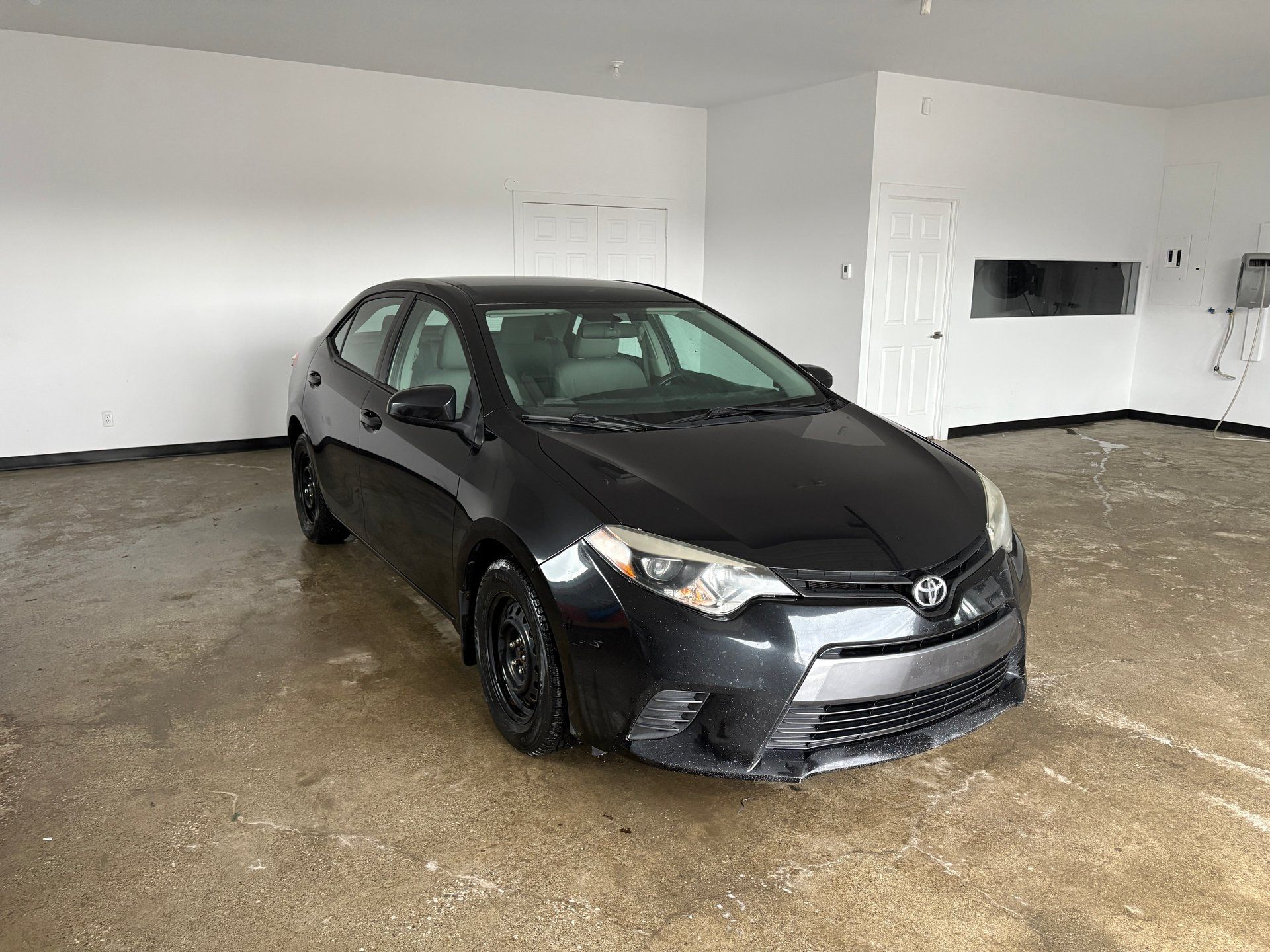 Toyota Corolla 2015 - Image 4