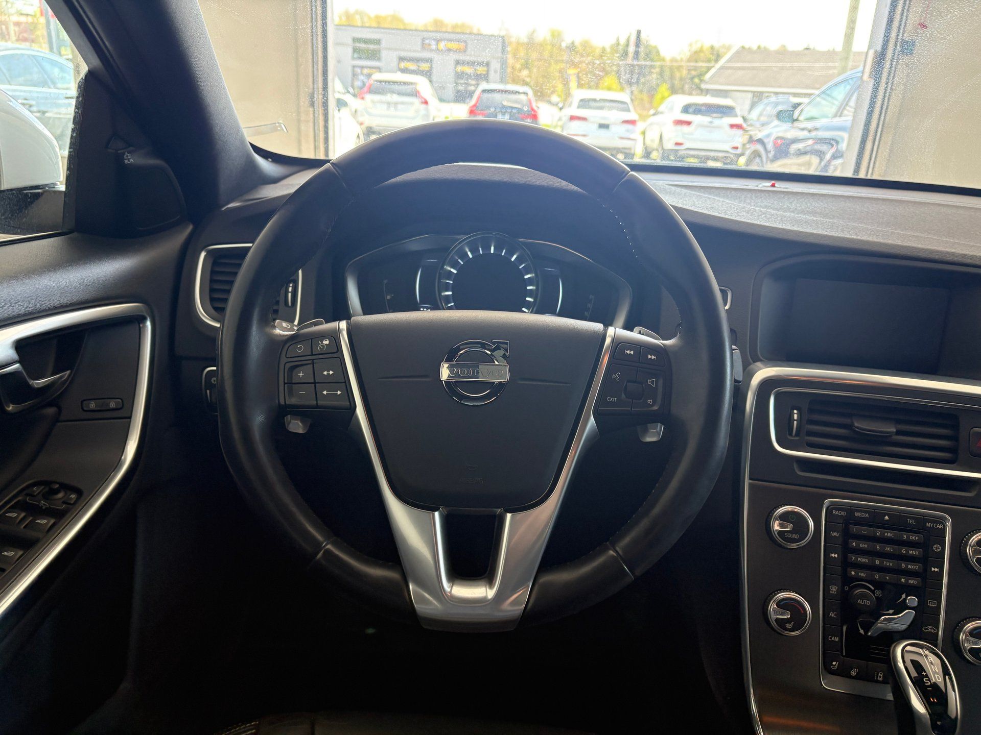 Volvo S60 2015 - Image 7