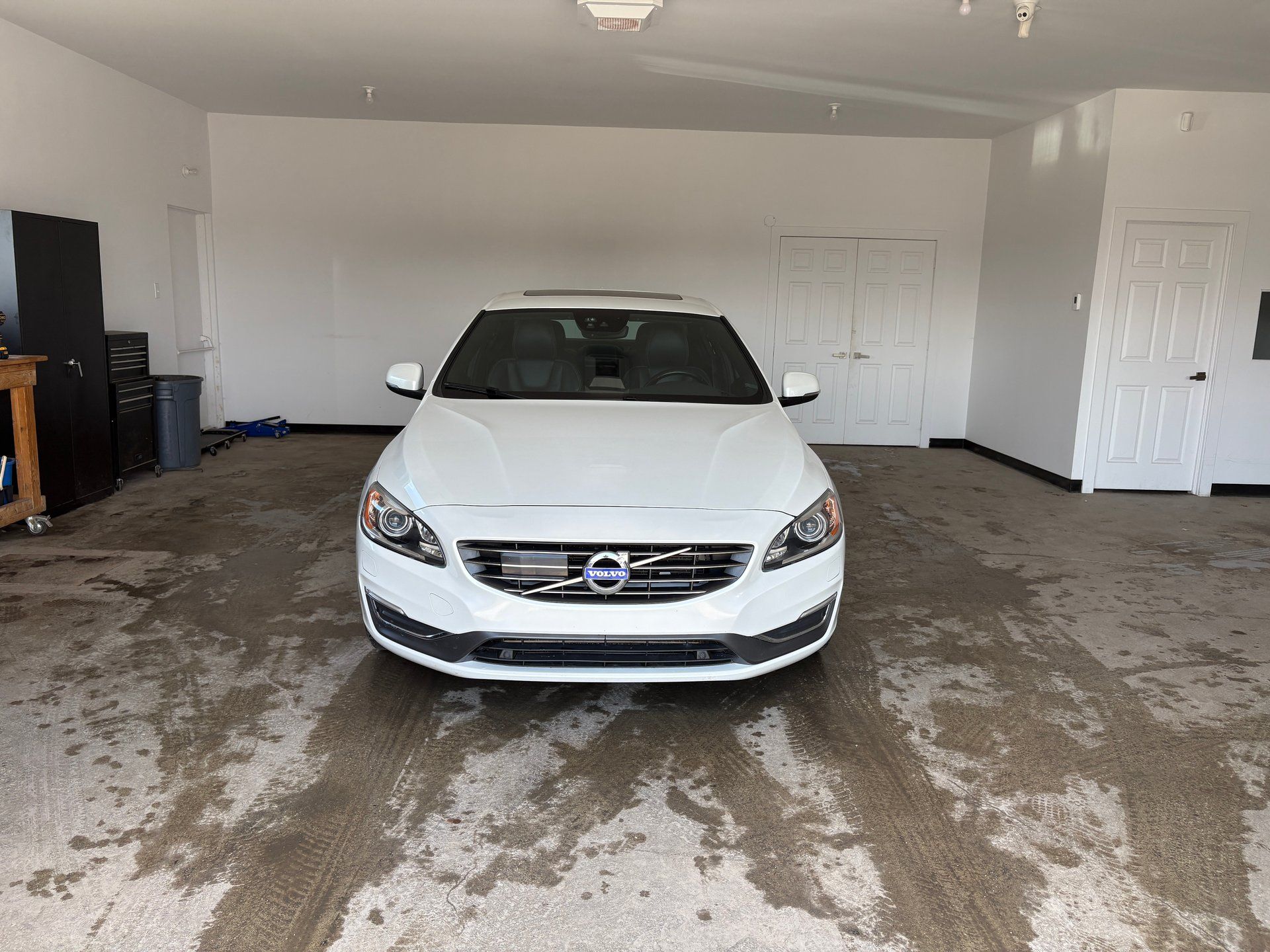 Volvo S60 2015 - Image 1
