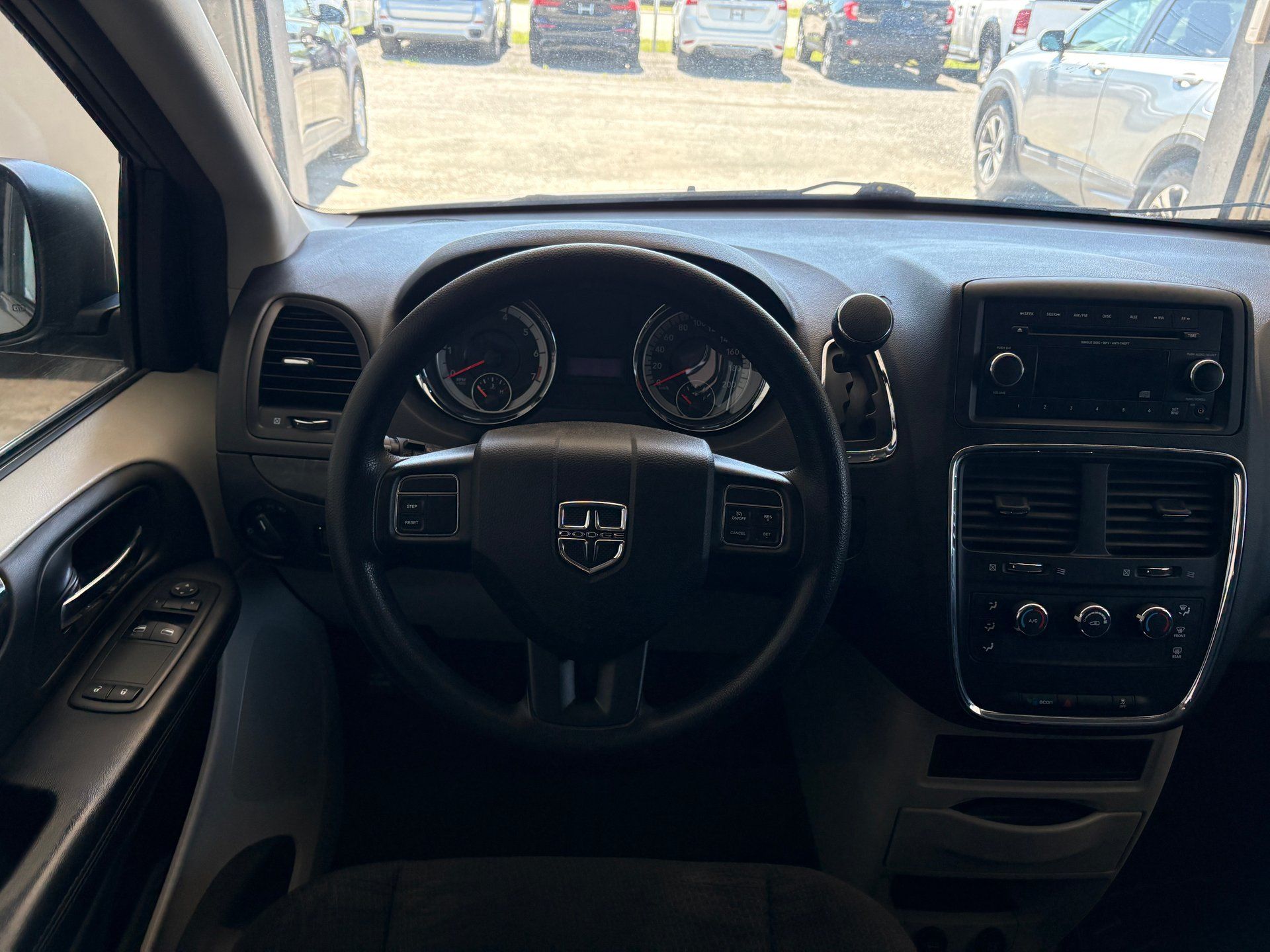 Dodge Grand Caravan 2015 - Image 7