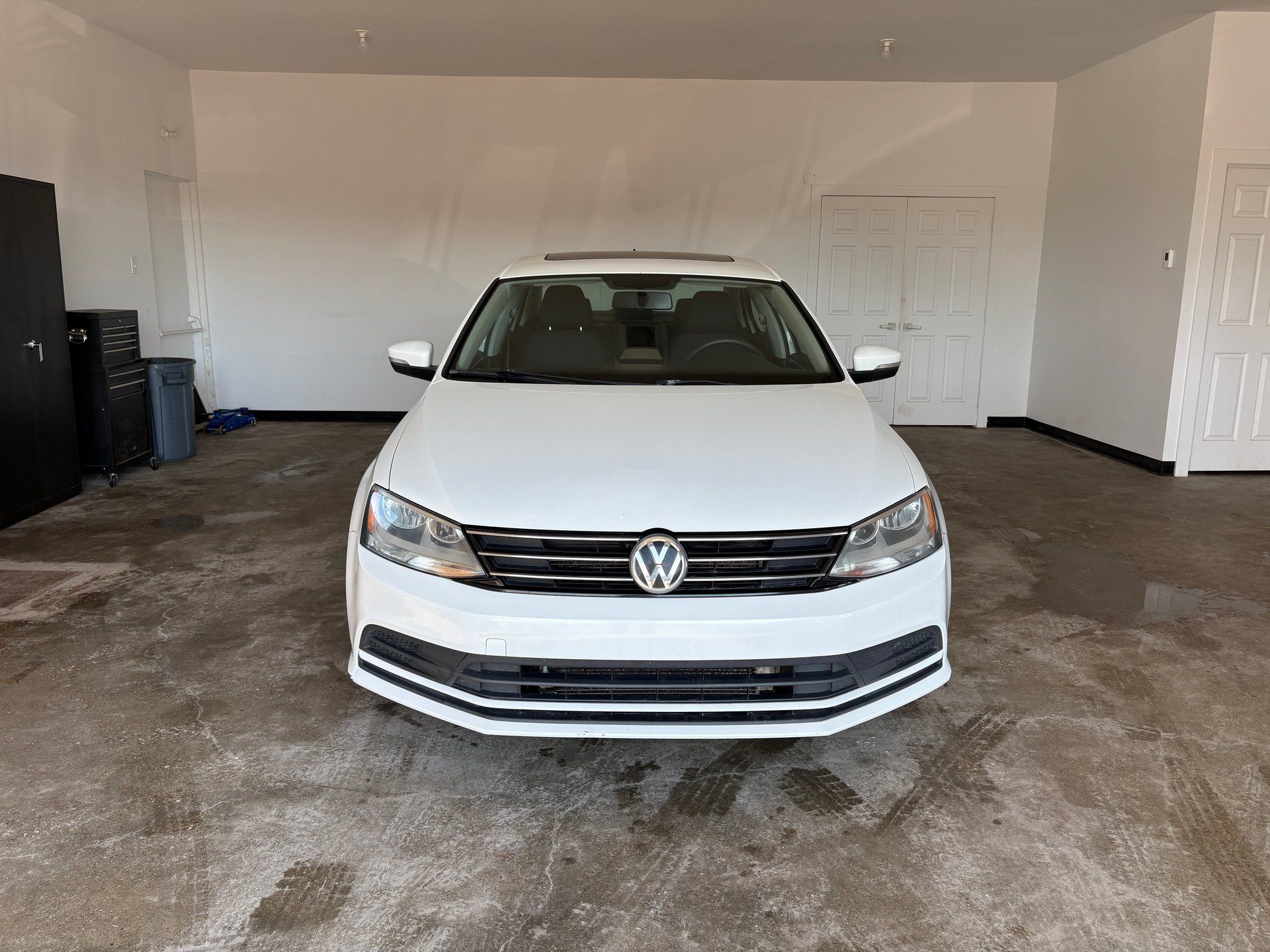 Volkswagen Jetta 2015 - Image 1