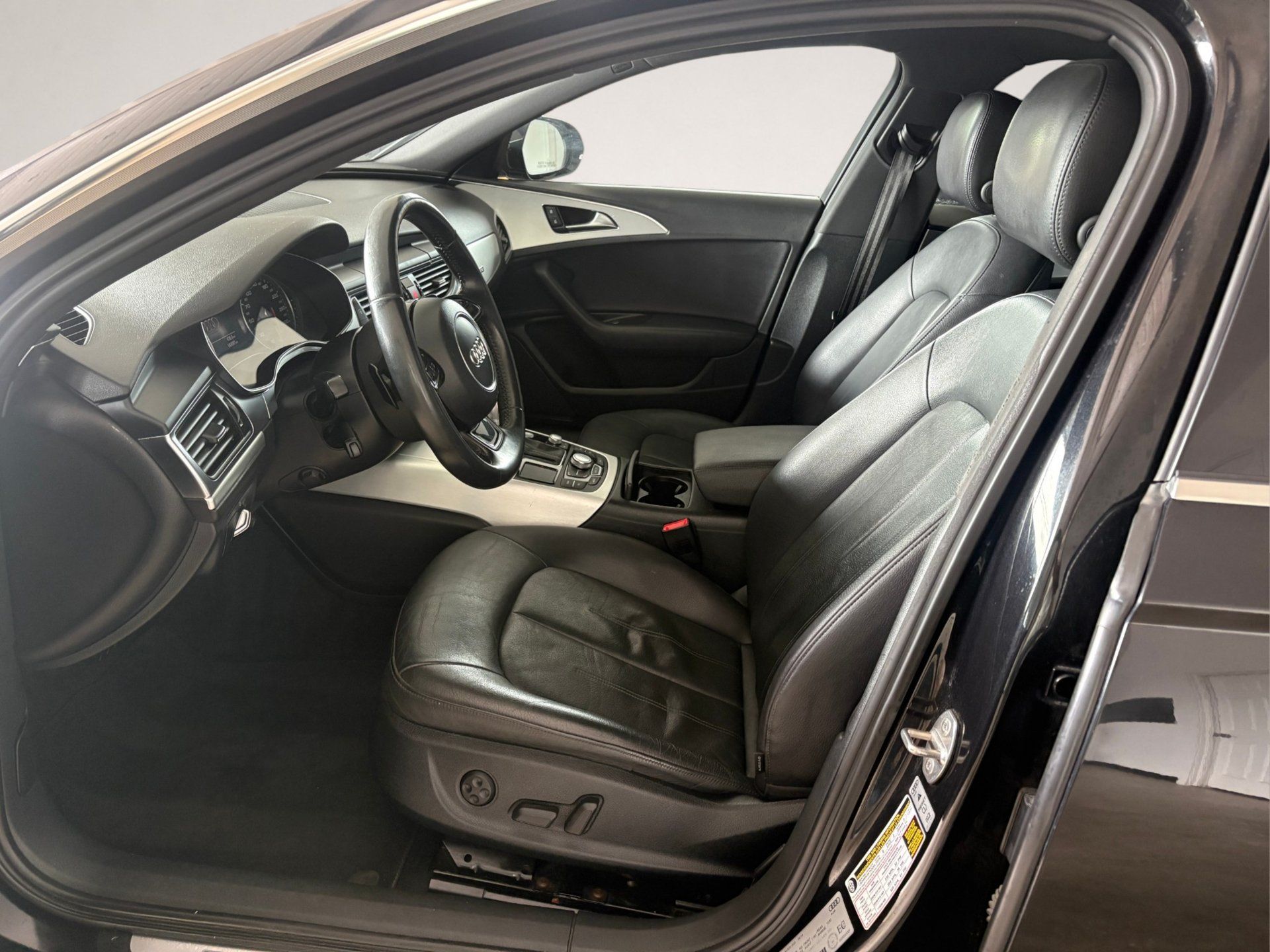 Audi A6 2015 - Image 6
