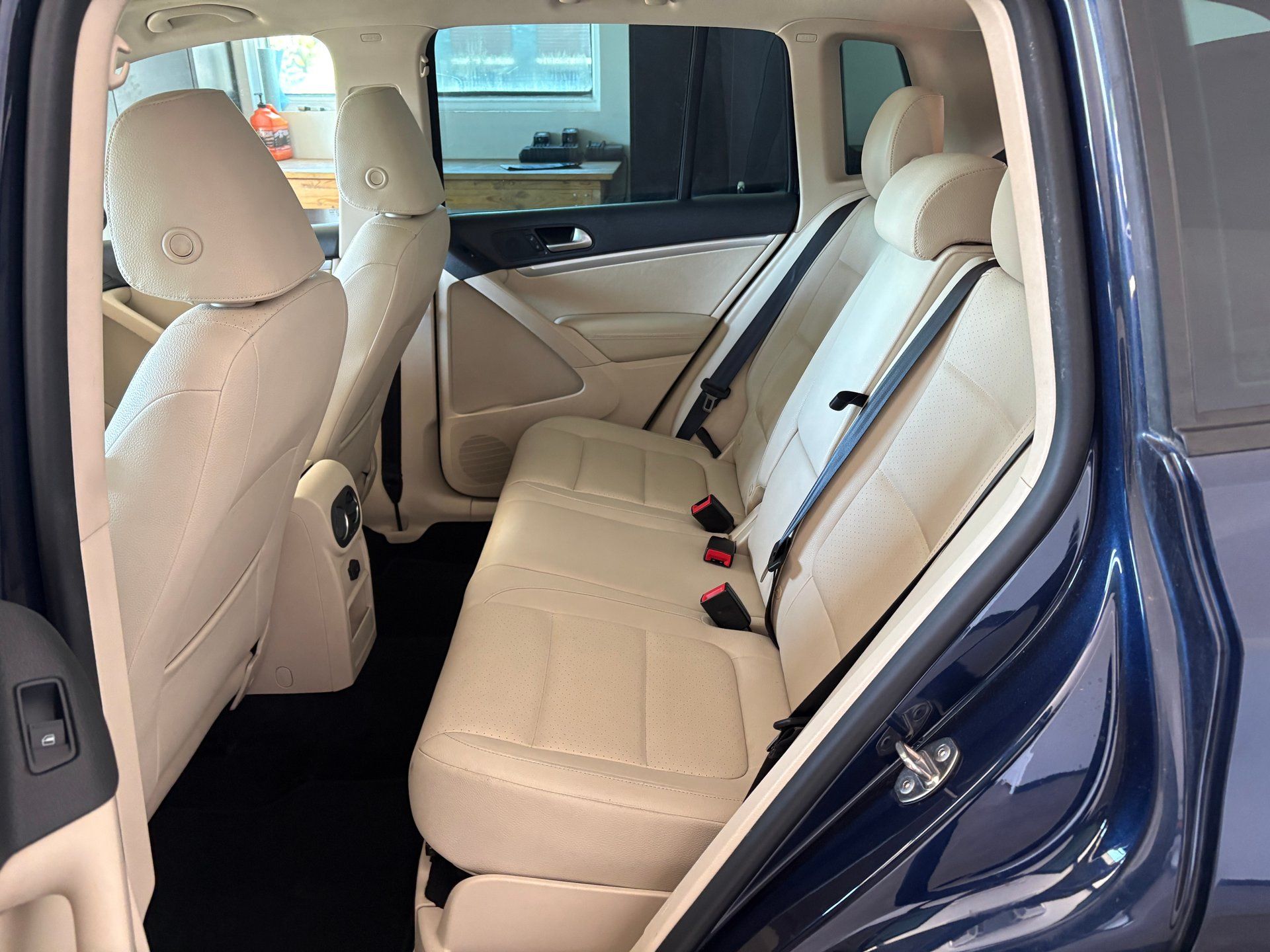 Volkswagen Tiguan 2016 - Image 9