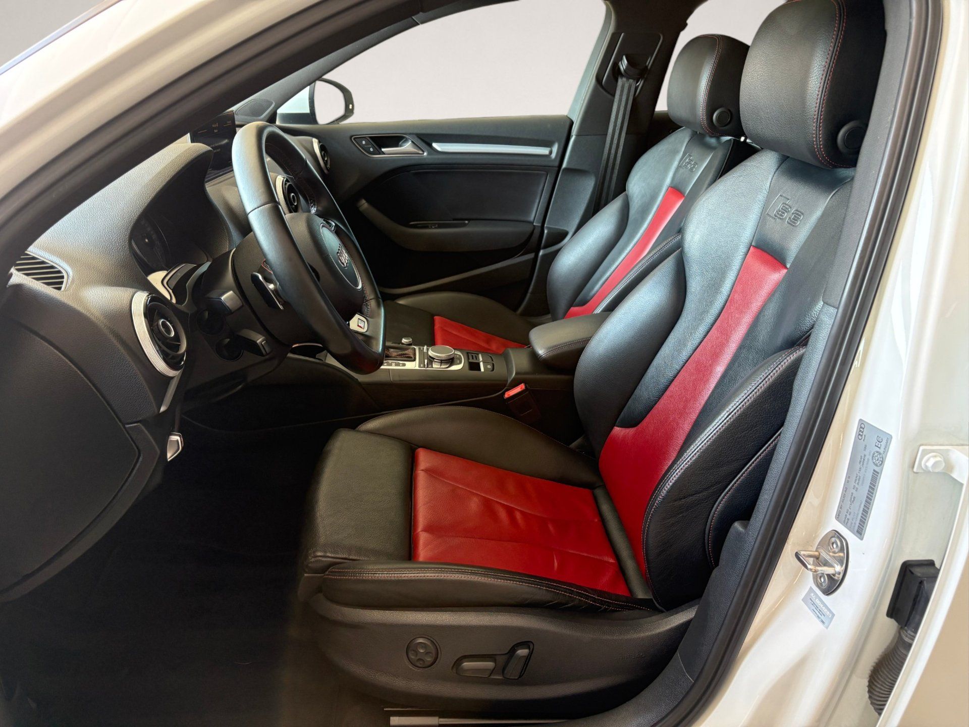 Audi S3 2016 - Image 6