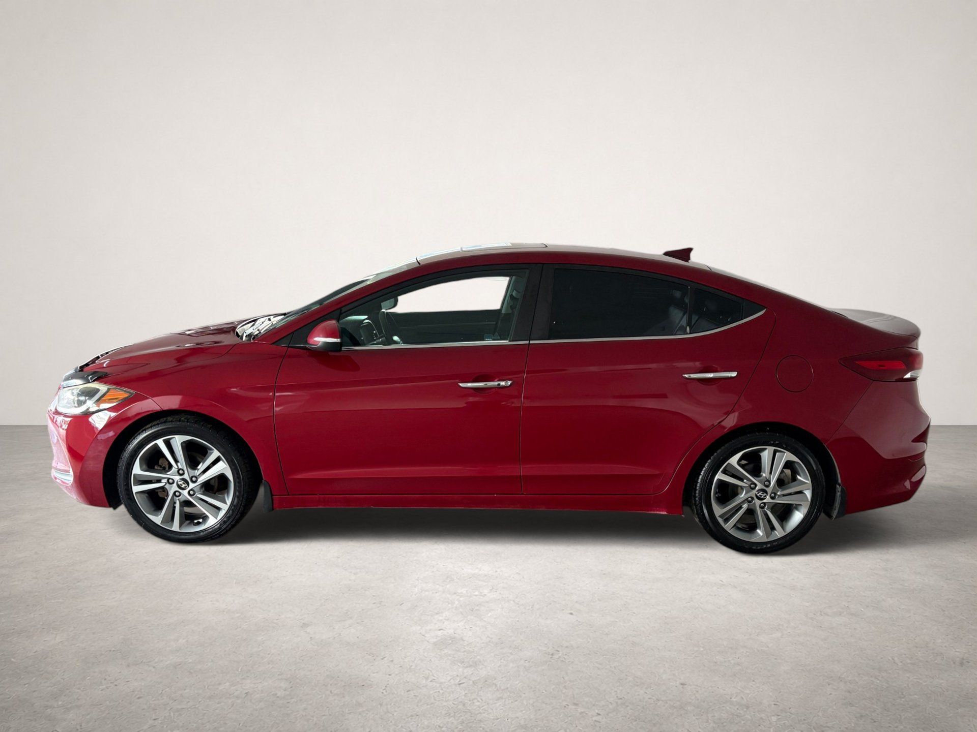 Hyundai Elantra 2017 - Image 3