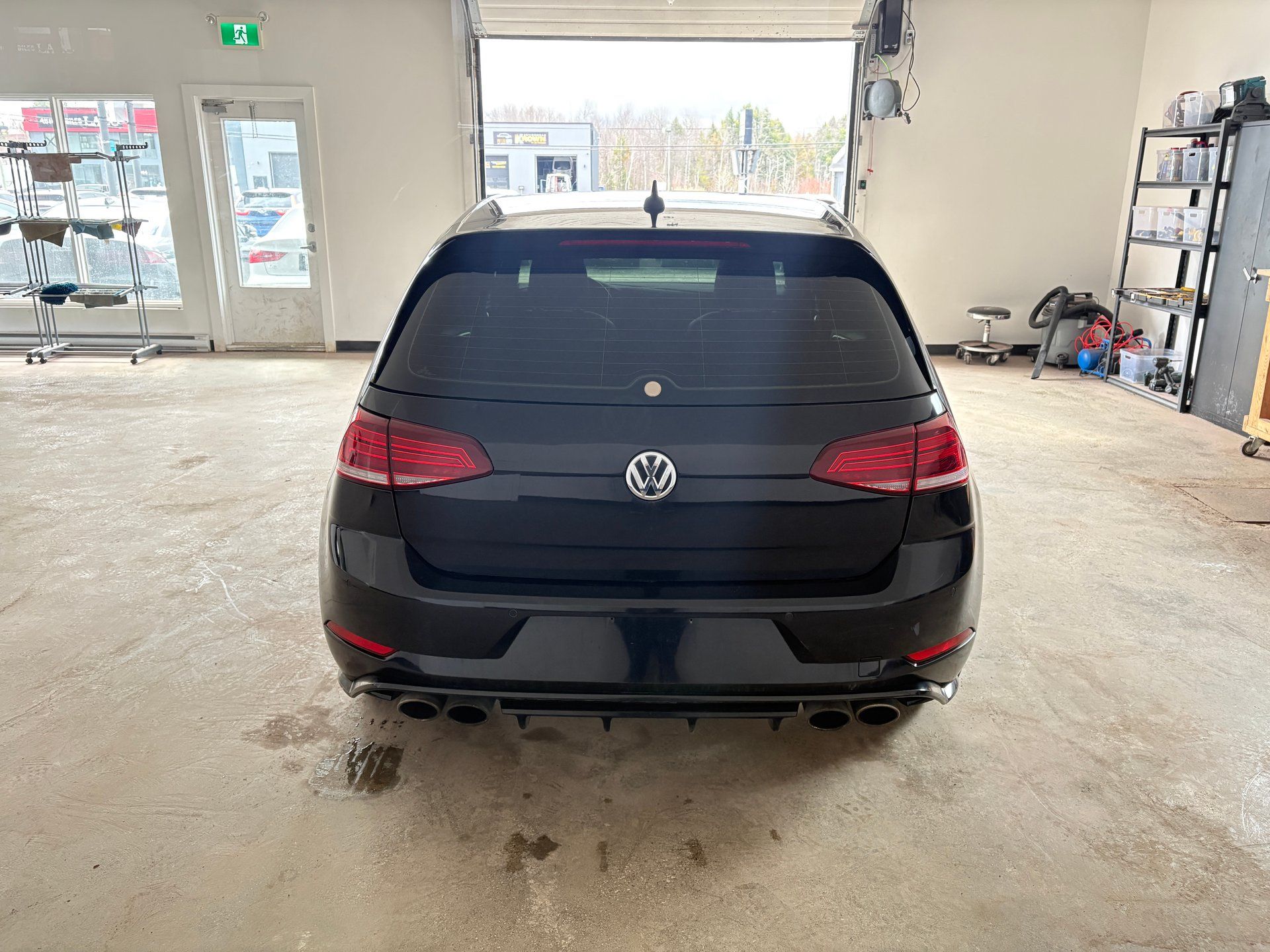 Volkswagen Golf R 2018 - Image 5