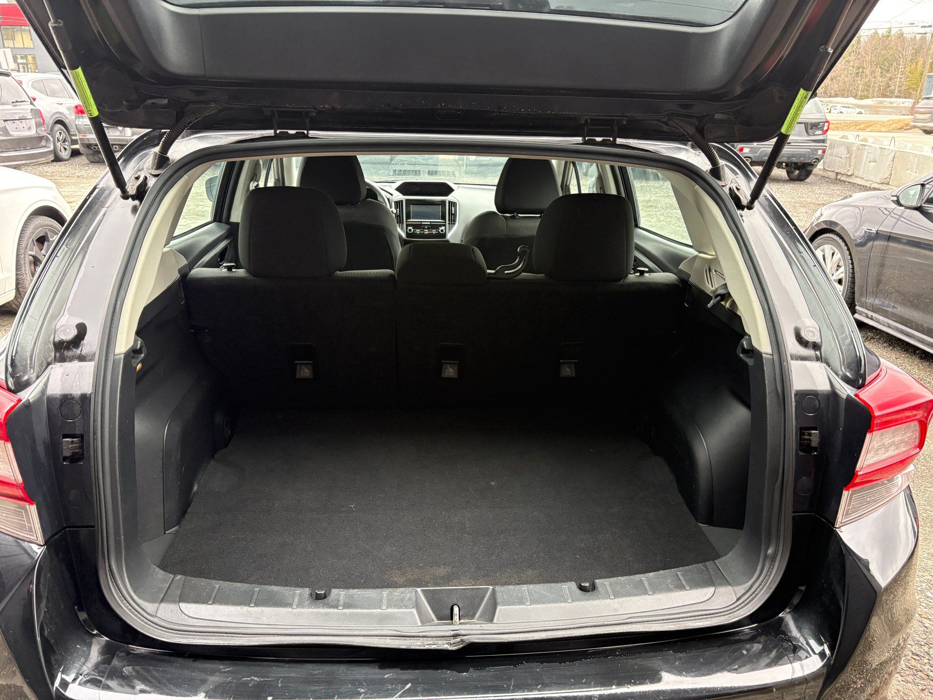 Subaru Impreza 2019 - Image 10