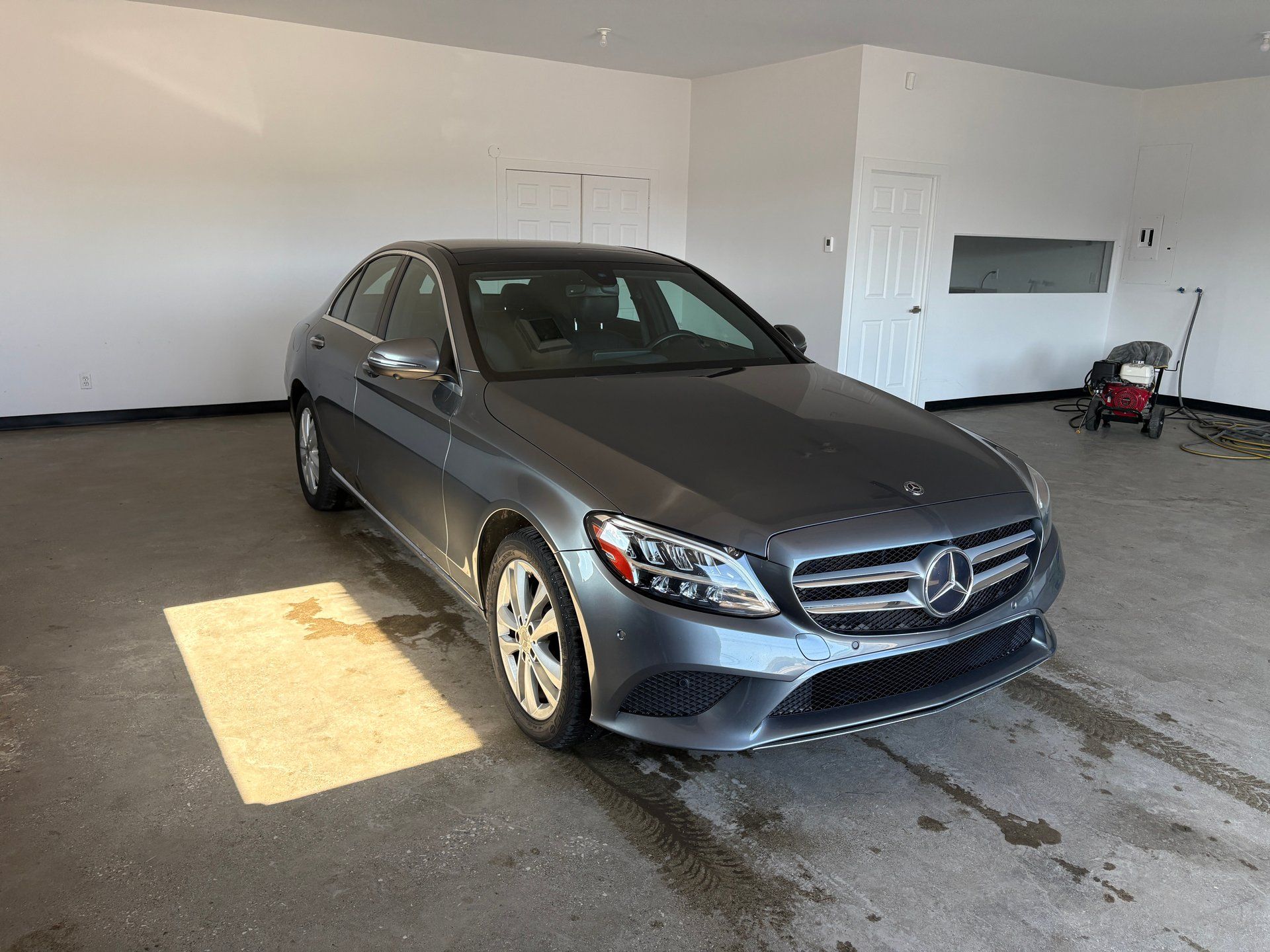 Mercedes-Benz C 300 2019 - Image 4