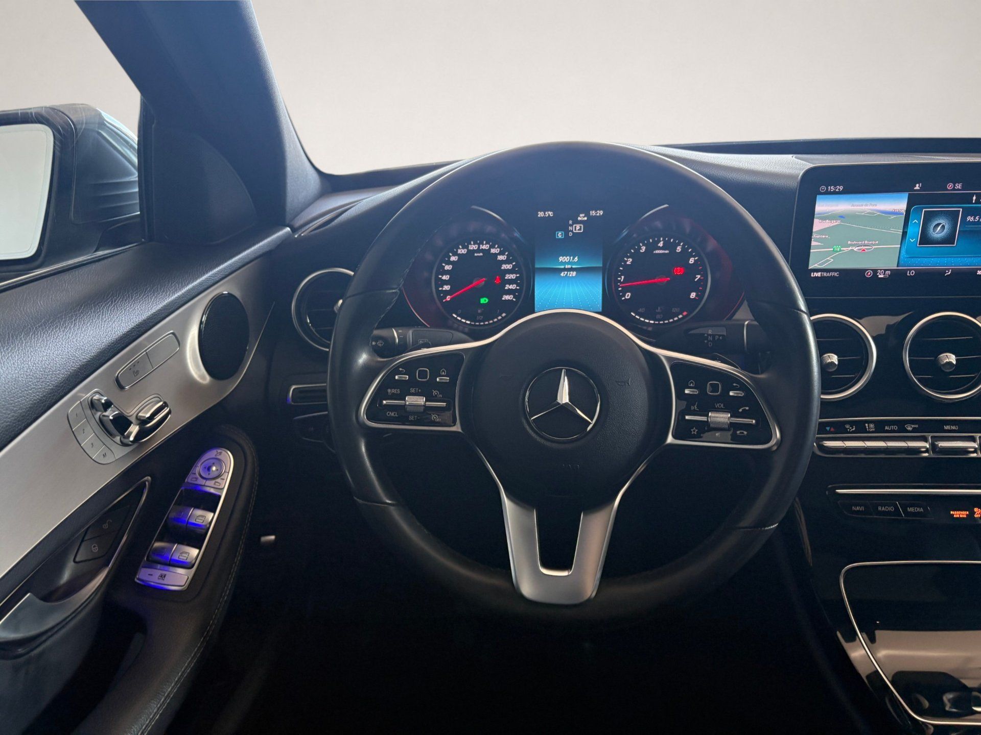 Mercedes-Benz C 300 2019 - Image 7