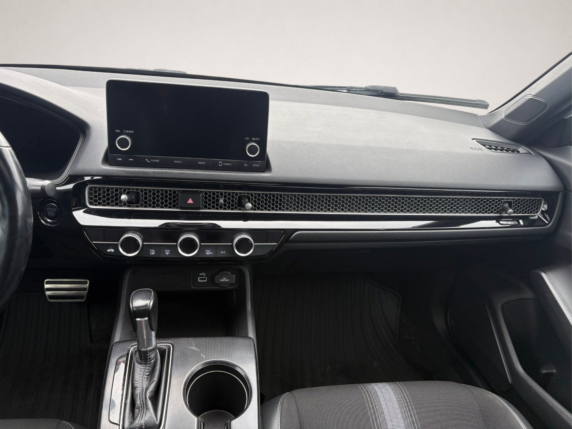 Honda Civic Sedan 2022 - Image 8