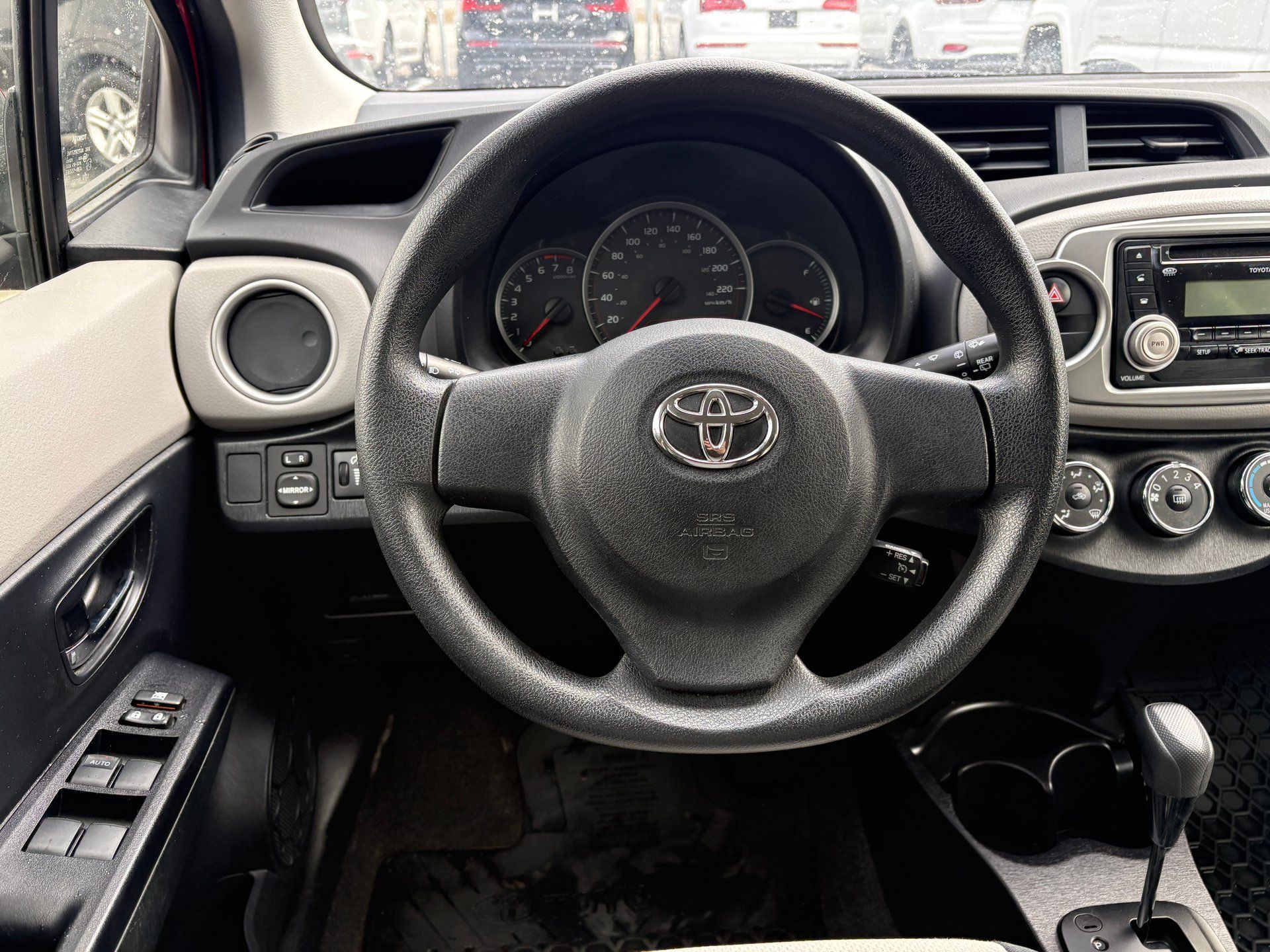 Toyota Yaris 2013 - Thumbnail 7