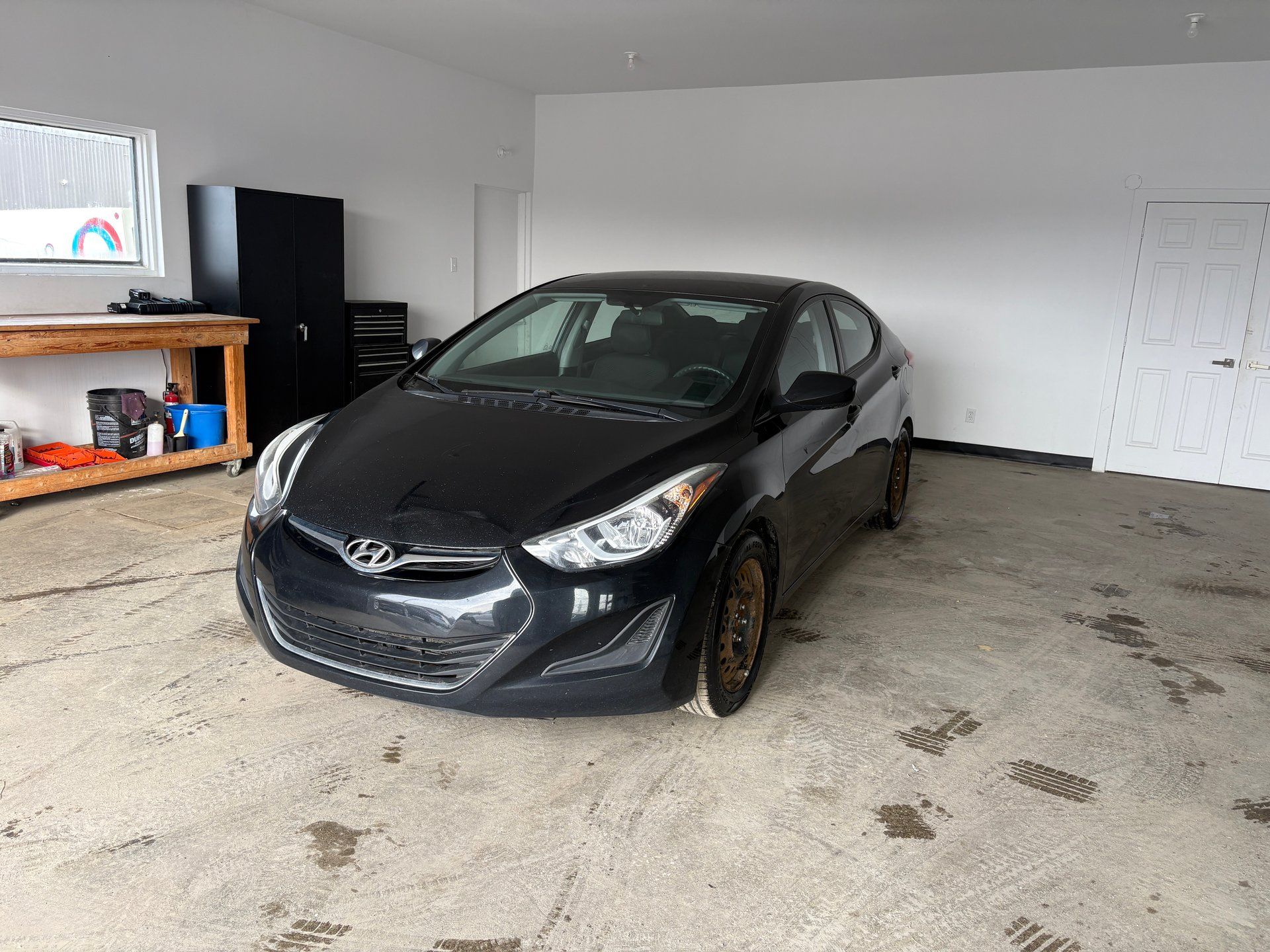 Hyundai Elantra 2015 - Thumbnail 2