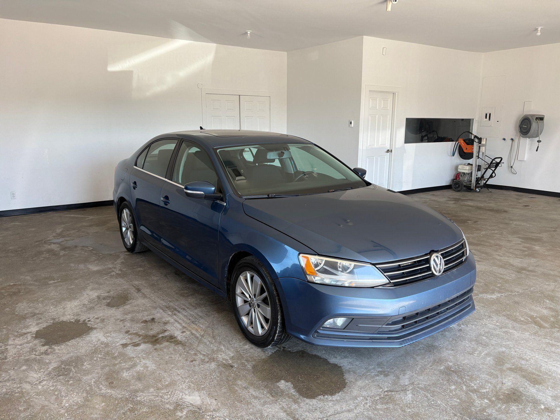 Volkswagen Jetta 2015 - Thumbnail 4