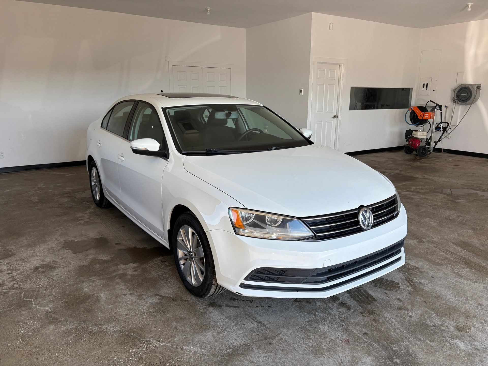 Volkswagen Jetta 2015 - Thumbnail 4