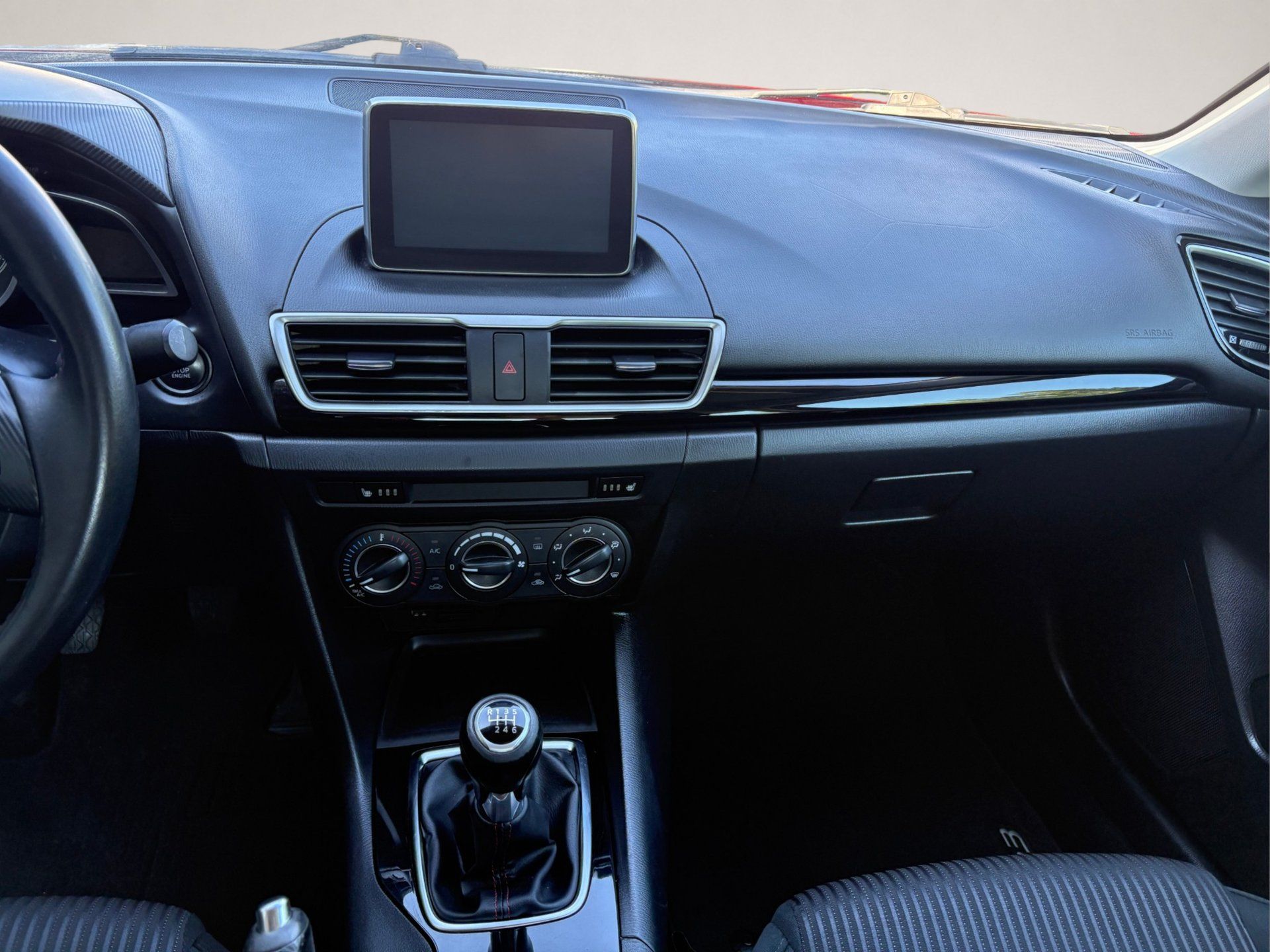 Mazda Mazda3 2016 - Thumbnail 8