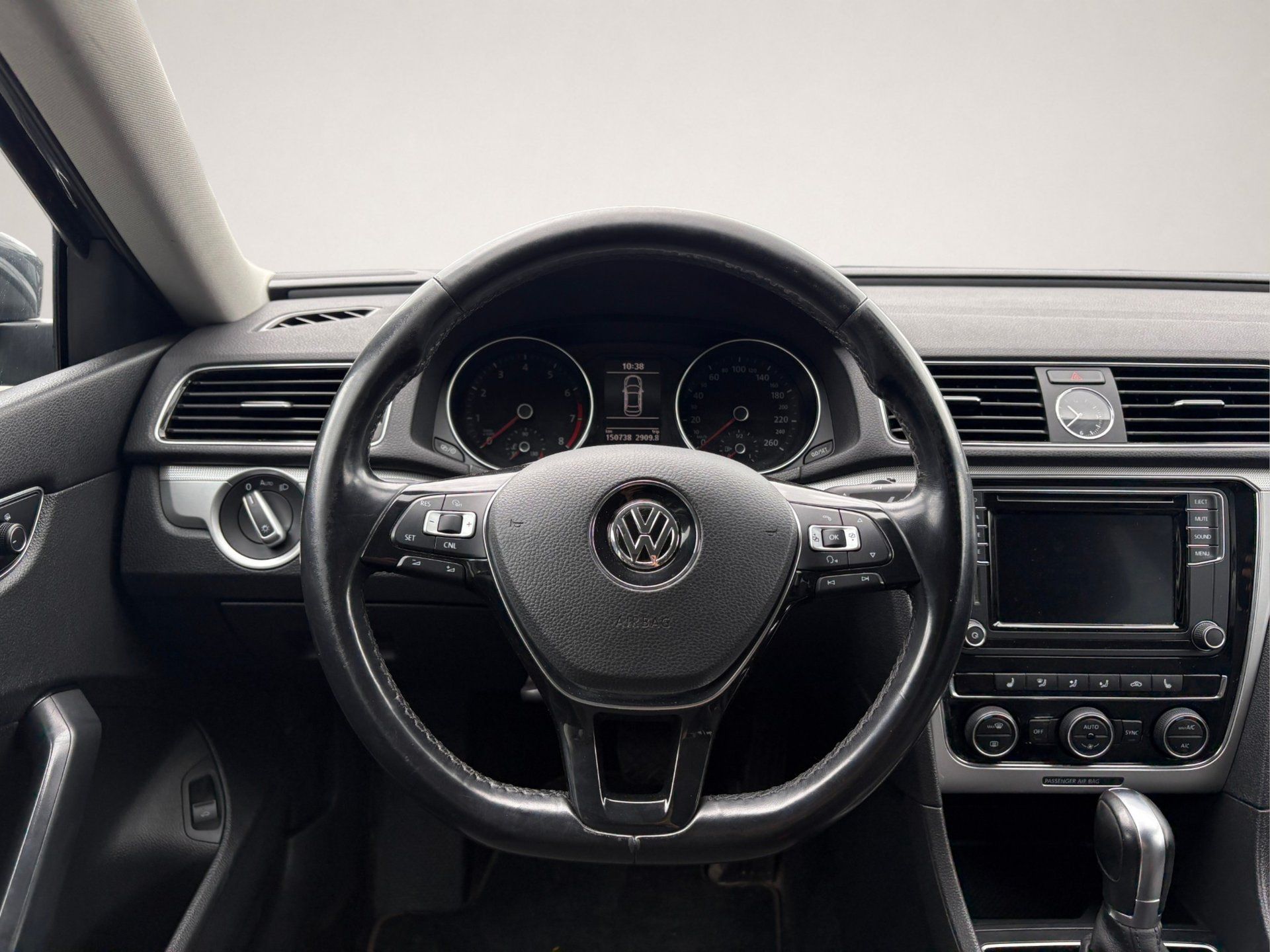Volkswagen Passat 2017 - Thumbnail 7