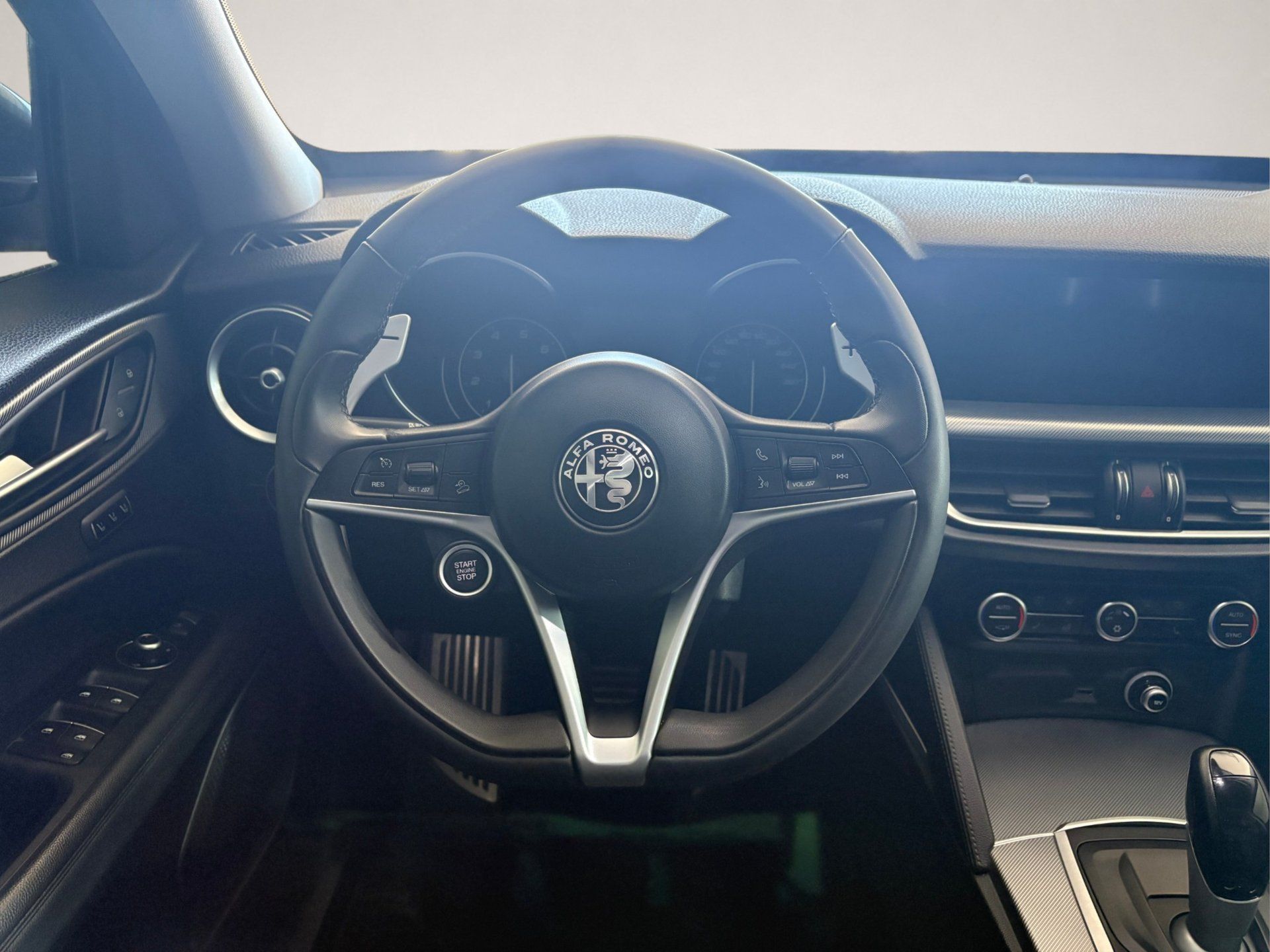 Alfa Romeo Stelvio 2018 - Thumbnail 7