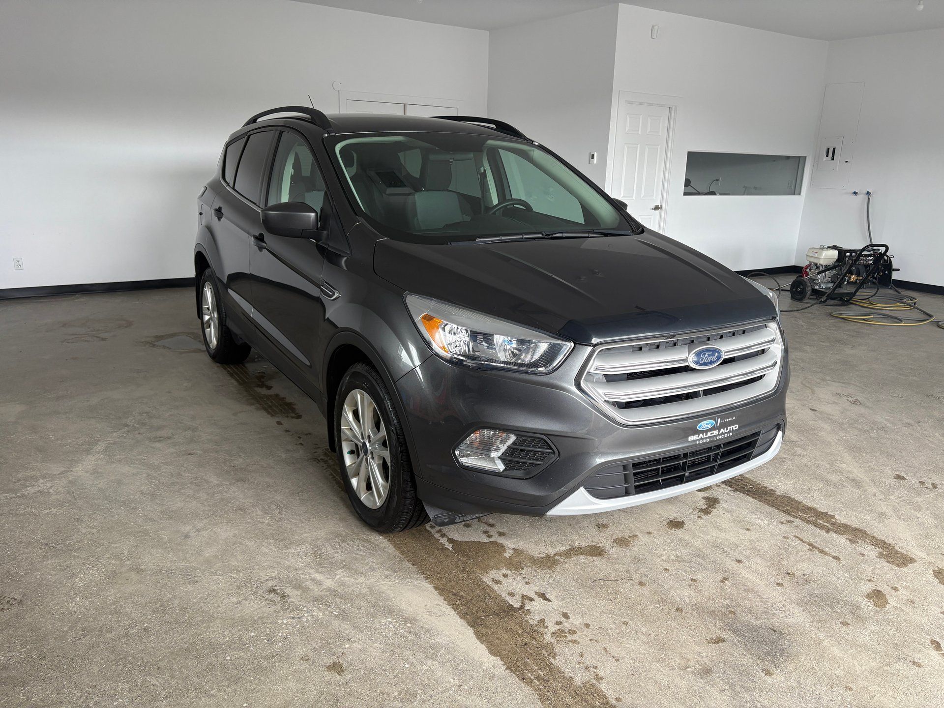 Ford Escape 2018 - Thumbnail 4
