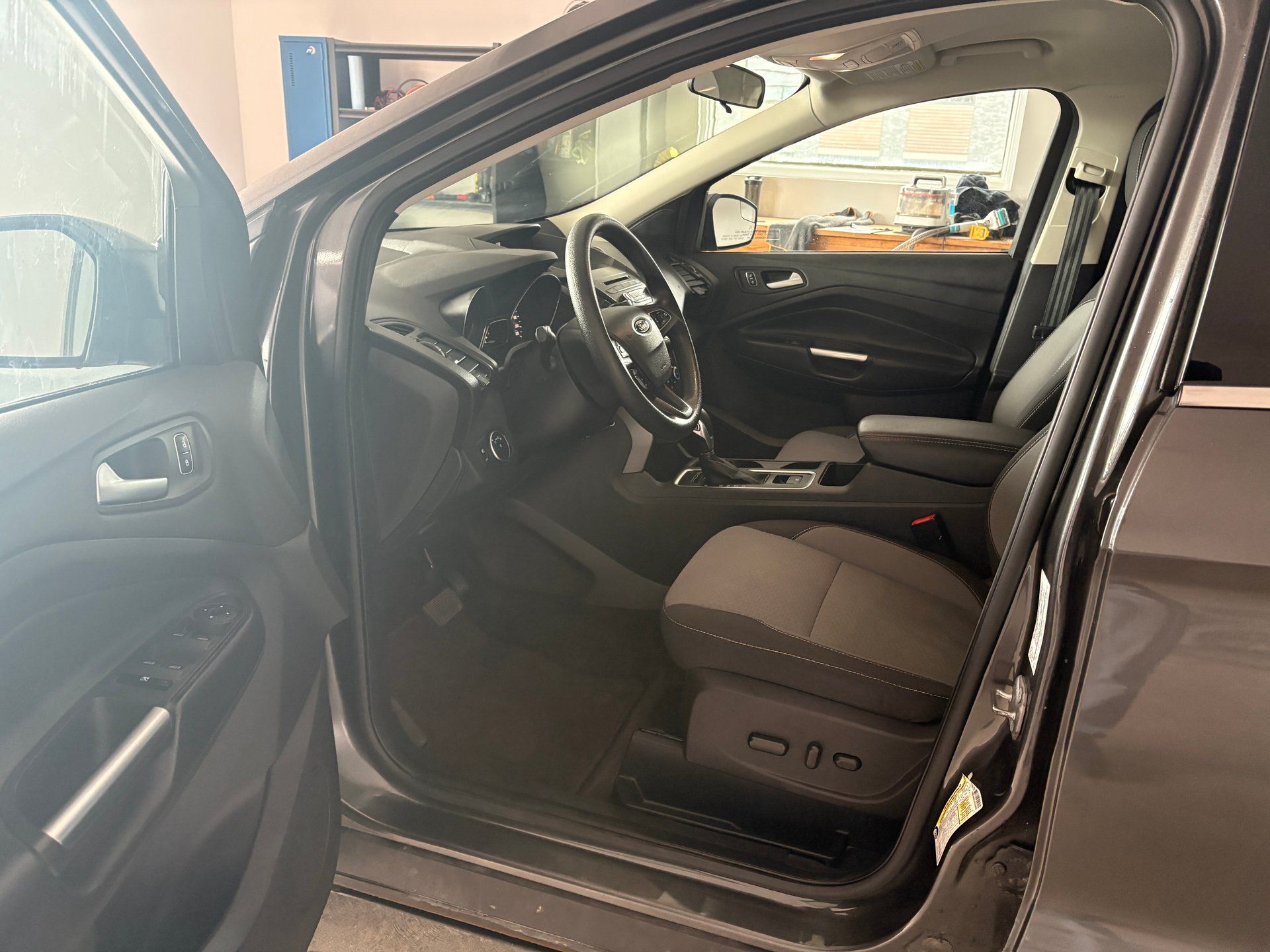 Ford Escape 2018 - Thumbnail 6