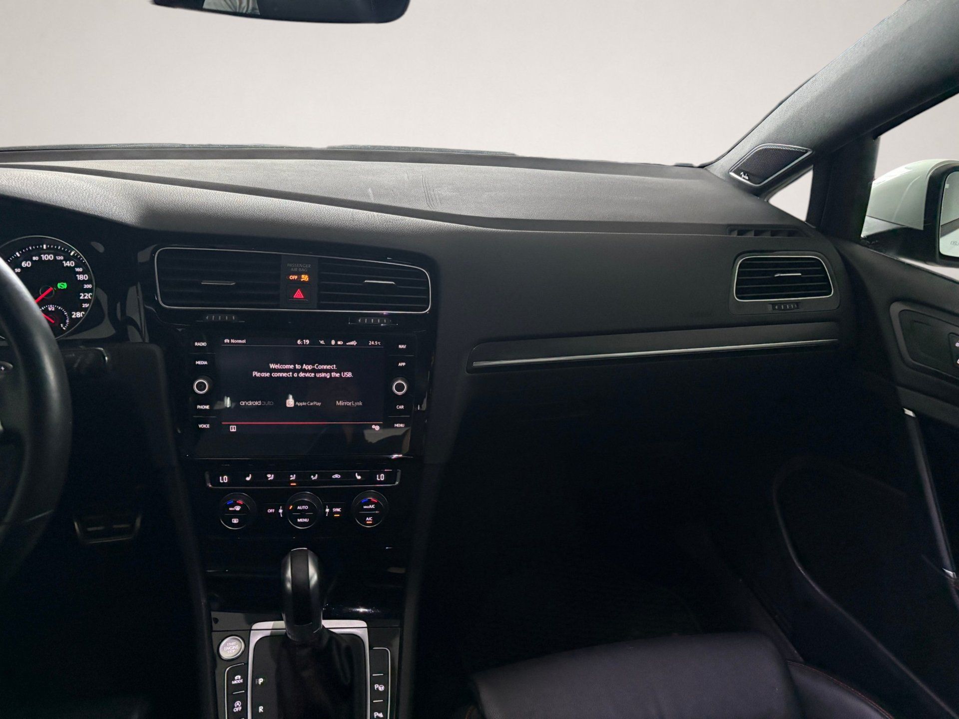 Volkswagen Golf GTI 2018 - Thumbnail 8