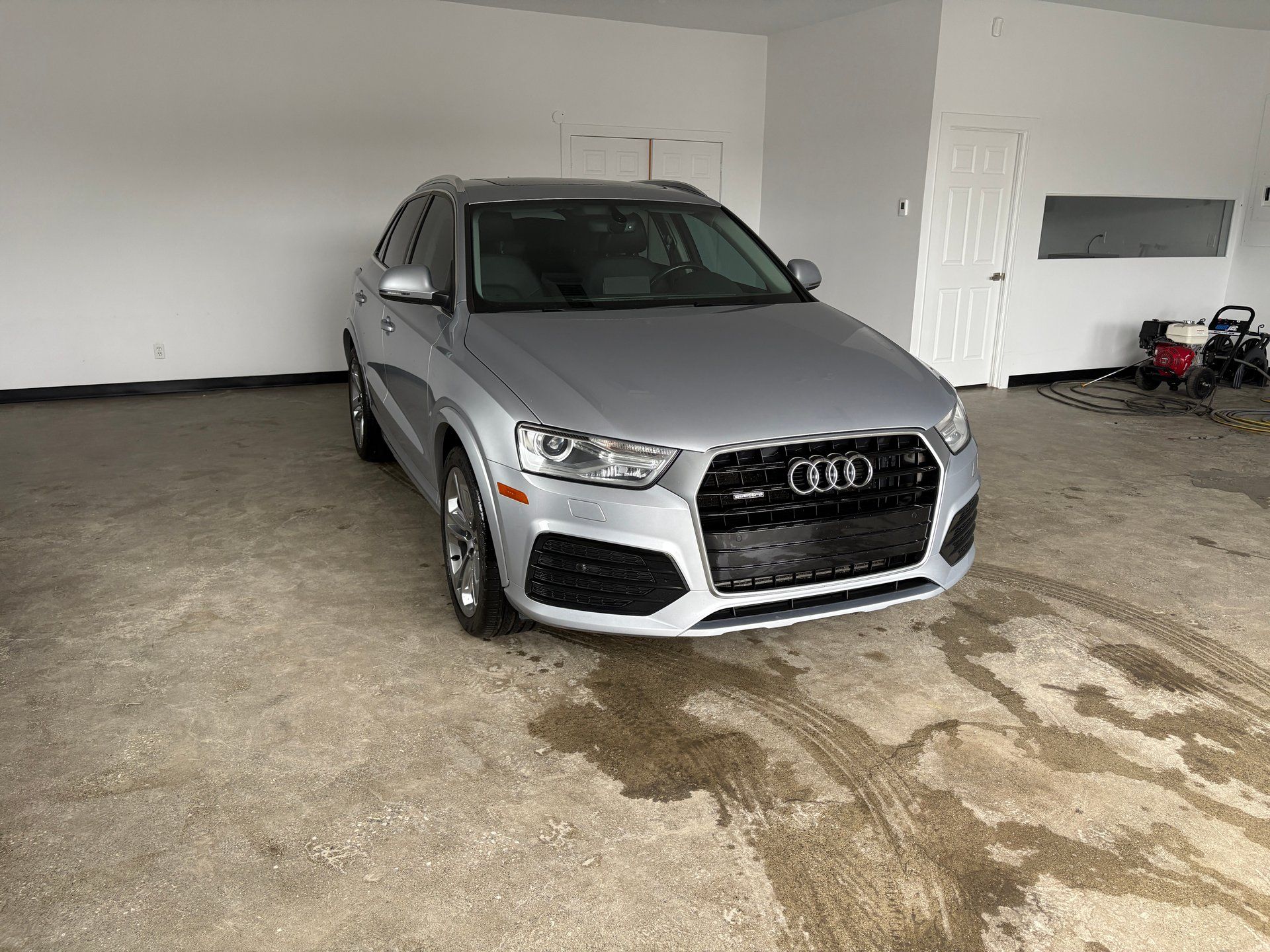 Audi Q3 2018 - Thumbnail 4
