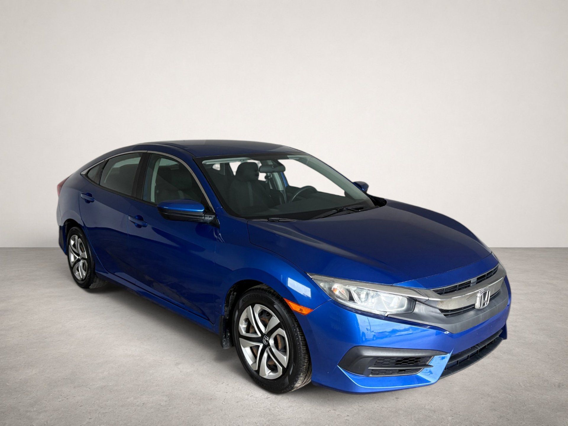 Honda Civic 2018 - Thumbnail 4