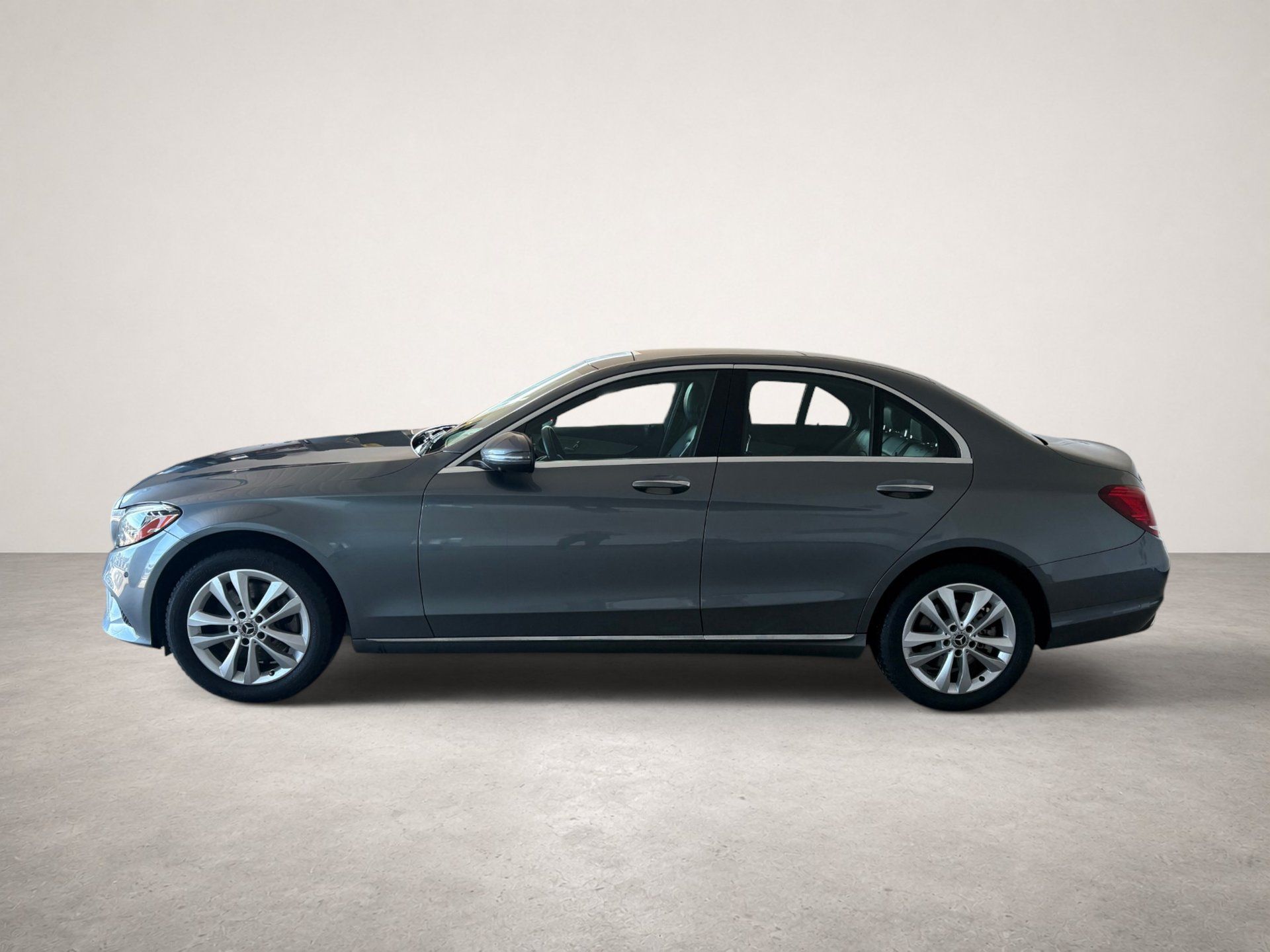 Mercedes-Benz C 300 2019 - Thumbnail 3