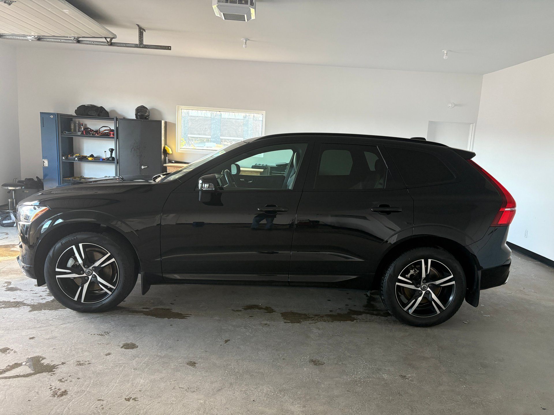 Volvo XC60 2021 - Thumbnail 3