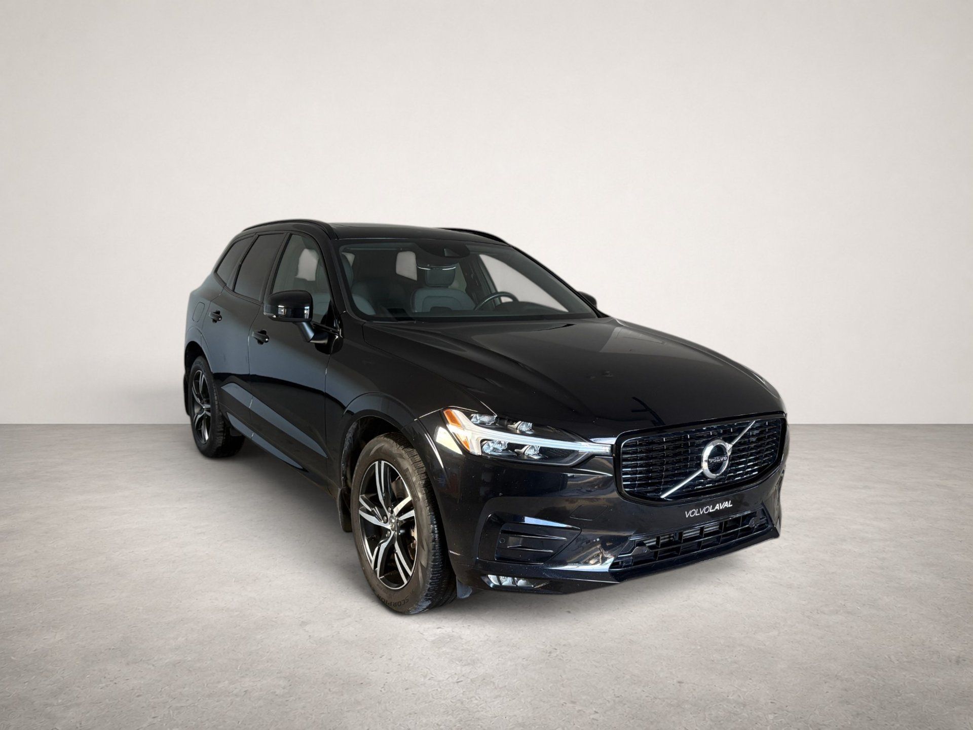Volvo XC60 2021 - Thumbnail 4