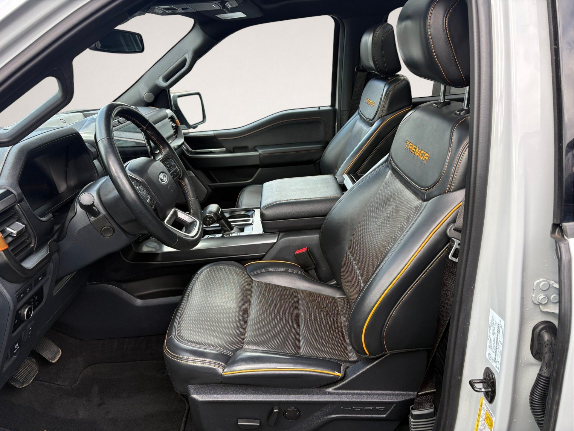 Ford F-150 2023 - Thumbnail 6