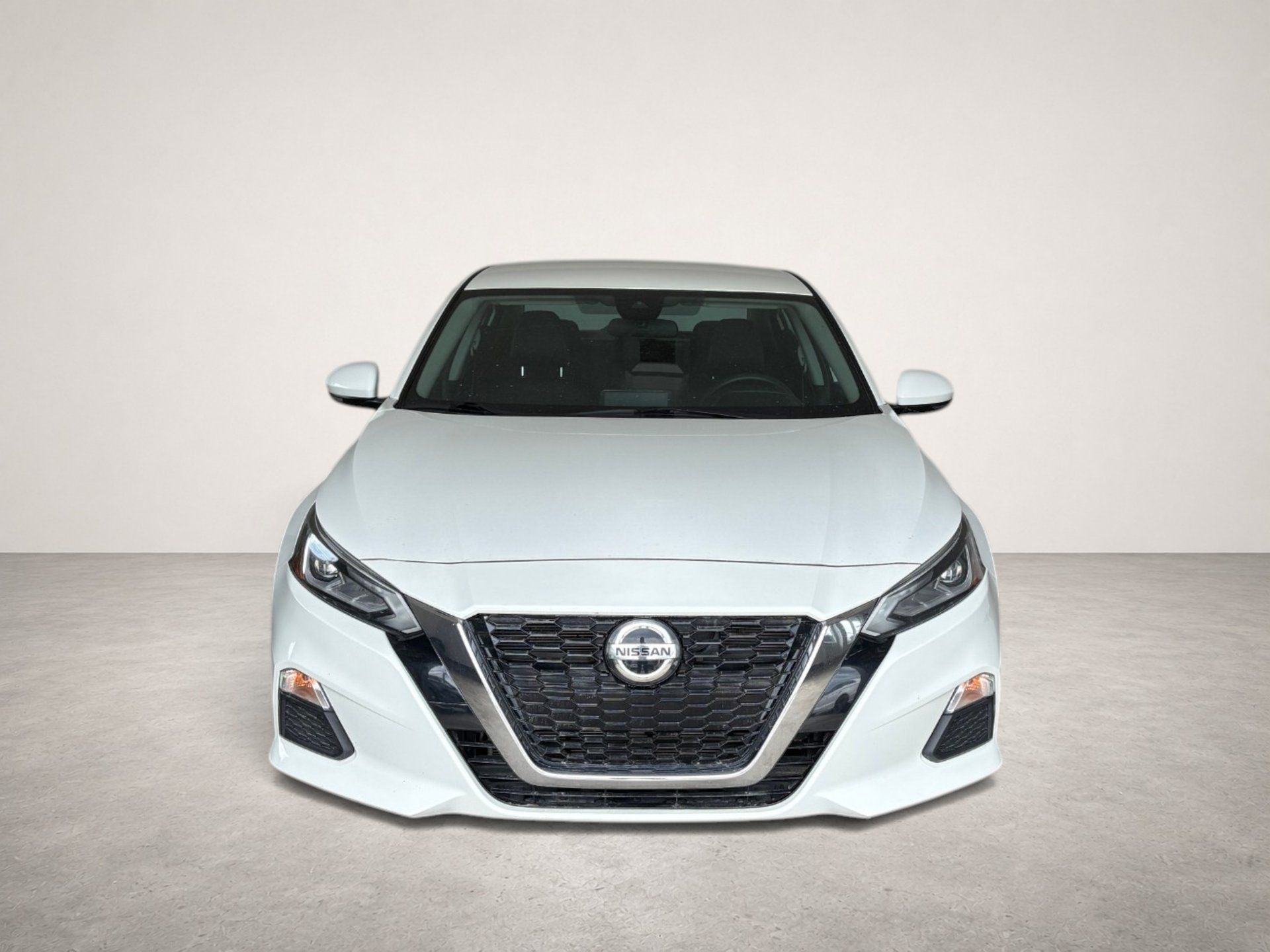Nissan Altima 2021 - Thumbnail 1